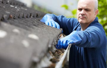 cleaning and inspecting Bobbington roofs